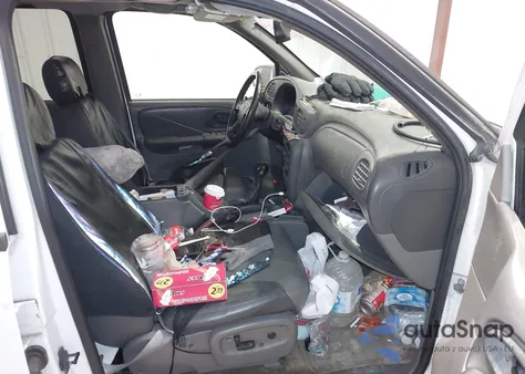 2003 Chevrolet Trailblazer Ltz from USA, damaged, VIN 1GNDT13S832245267